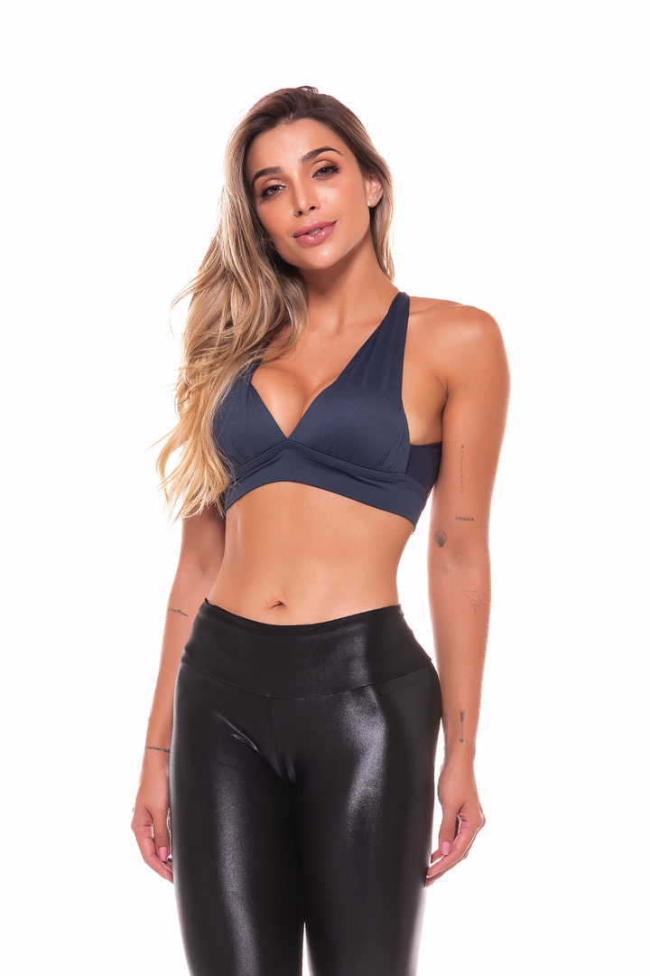 Tame Cupped Sports Bra - Bagzio
